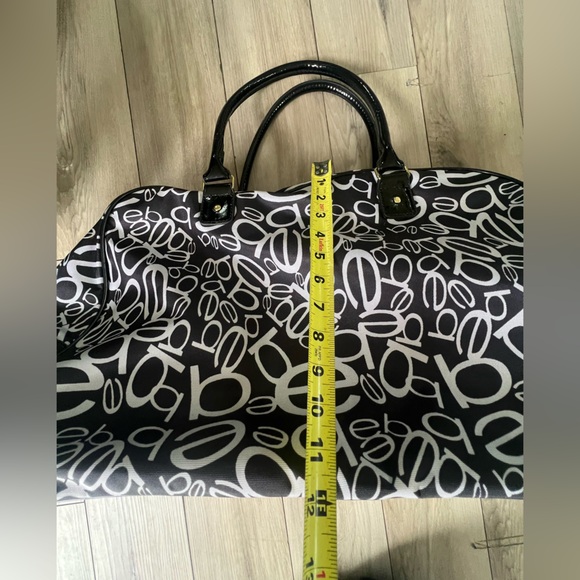 Bebe Carry On Bag Black White Logo Roller Giselle Duffle Luggage - Picture 13 of 15